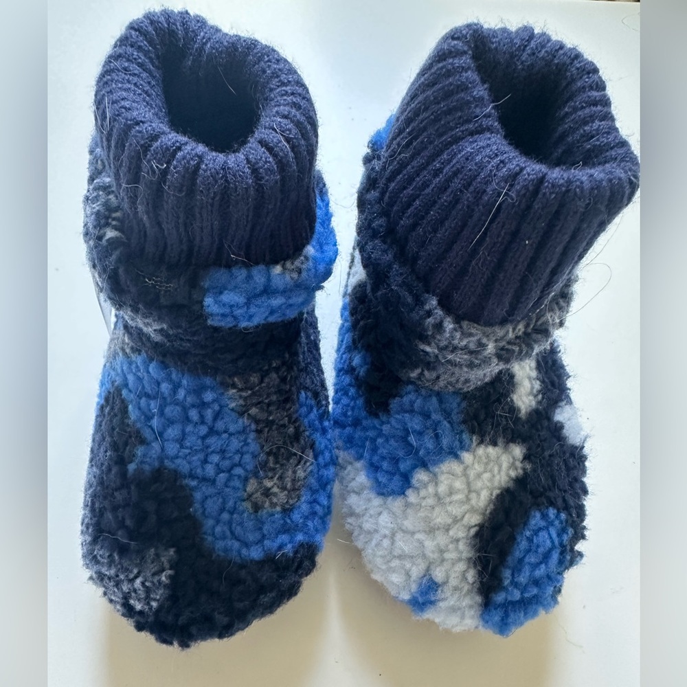 Lands' End Toddler Slippers, Size 7